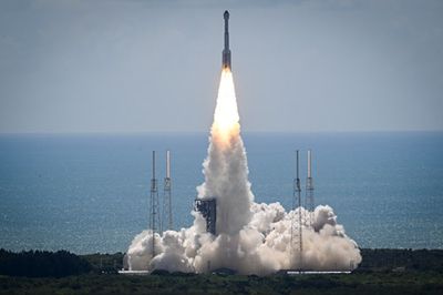 Liftoff! Watch Boeing Starliner’s Historic Launch Through These 7 Photos