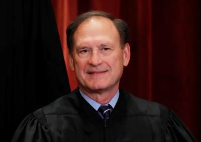 Neighbor Disputes With Justice Alito Over Flag And Signs