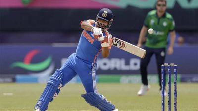 'At the moment, he is our No. 3': India batting coach confirms Rishabh Pant's batting slot