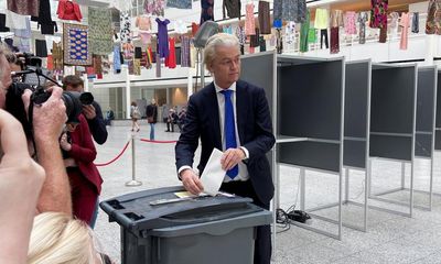 Dutch voters head to the polls as four-day, 27-country ballot to select MEPs begins – as it happened