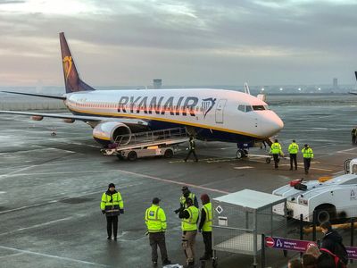 Ryanair forced to cancel 100 flights as it demands action over France air traffic control strikes