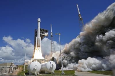 Boeing's Starliner Capsule Faces Leaks During Test Flight