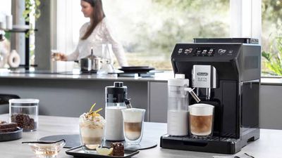 If you like life's luxuries, you'll love the De'Longhi Eletta Explore