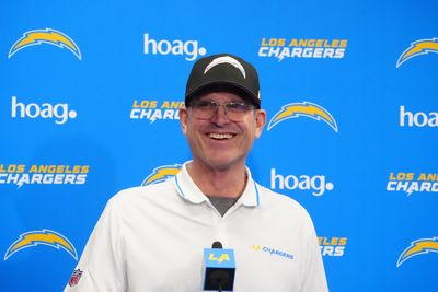 Chargers center retires after a few weeks with Jim Harbaugh as head coach