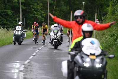 Criterium du Dauphine stage 5 suspended after mass crash hits peloton