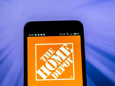 Is Home Depot Stock Underperforming the S&P 500?