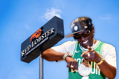 Flavor Flav wants to save Red Lobster