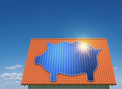 Heat Pumps vs Solar Panels: Which Saves You More on Energy Bills?