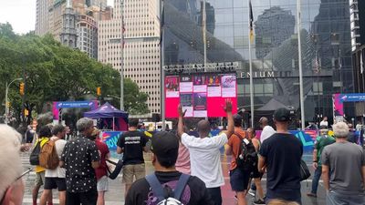 When traffic signal at New York's WTC dropped out for the final ball of Pakistan vs USA match in T20 World Cup