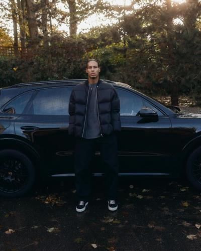 Virgil Van Dijk Exudes Style And Confidence In Latest Photo