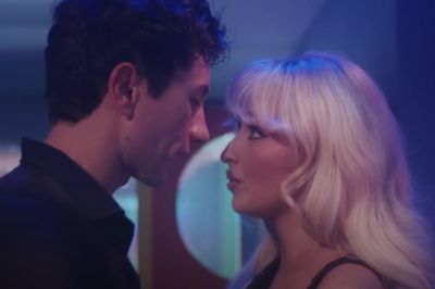 Sabrina Carpenter’s new music video sees boyfriend Barry Keoghan play a gun-slinging criminal