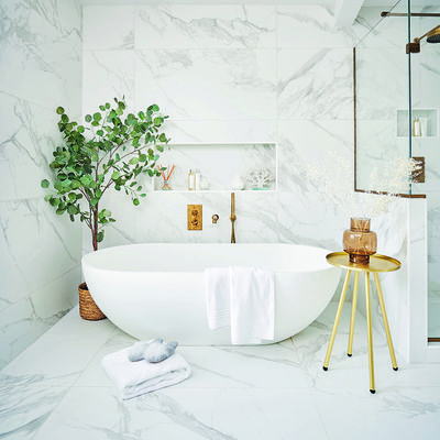 White bathrooms don't have to look boring! 7 ways to inject personality instantly
