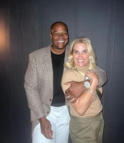 Frank Thomas And Wife Celebrate Anniversary With Loving Pose