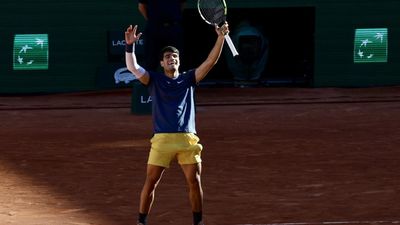 Alcaraz edges Sinner to reach first final at French Open