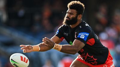 Lomax cleared, Ravalawa awaits sanction for dissent