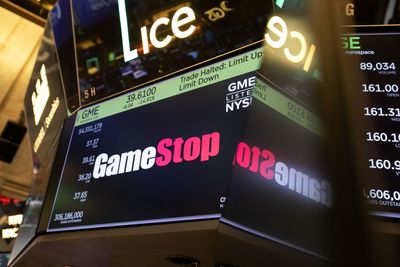 GameStop Stock Adds To Losses After Roaring Kitty Livestream