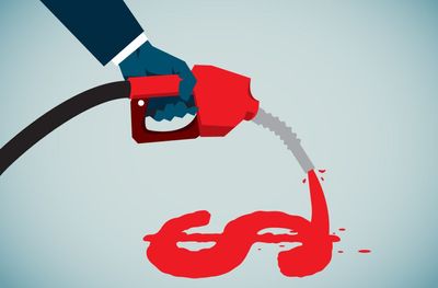 Kiplinger Energy Outlook: Gas Prices Lower This Labor Day