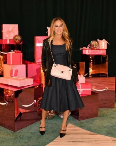 Sarah Jessica Parker Stuns In Chic Black Photoshoot