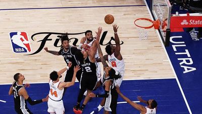 Biggest Comebacks in NBA Finals History: Where Does Knicks' Game 4 Win Over Spurs Rank?