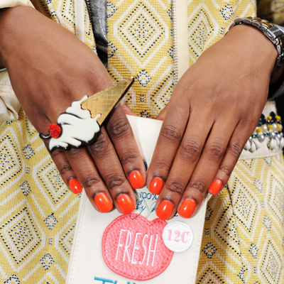 Nudes don't have a monopoly on summer 2024 manis—the up-and-coming tomato nails trend proves it