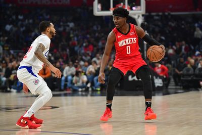 Free agent Aaron Holiday reportedly expected to move on from Rockets