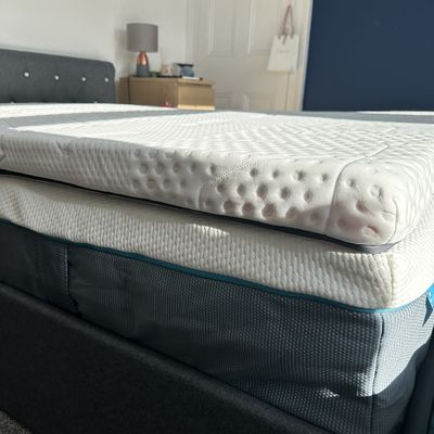 The Emma Premium mattress topper promises you'll never be too hot or cold – we put it to the test to find out