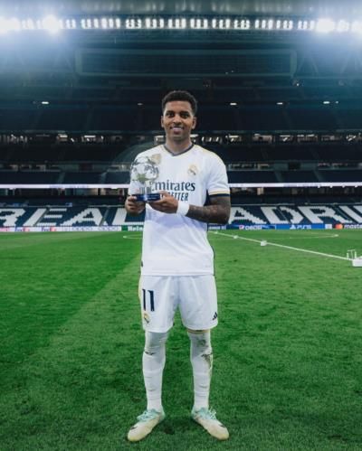 Rodrygo Goes Celebrates Victory With Player Of The Match Award