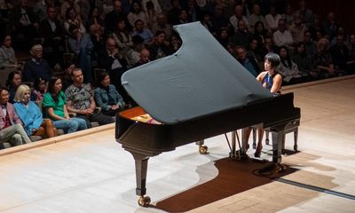 Yuja Wang review – from delicate finesse to fierce intensity