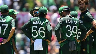 'Khuda ka waasta': Shoaib Akhtar urges Pakistan team to 'play out of your skin' & not chase 'individual records' vs India