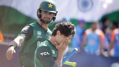 'Players have got to take responsibility...': Coach Gary Kirsten reveals where Pakistan lost the plot against India