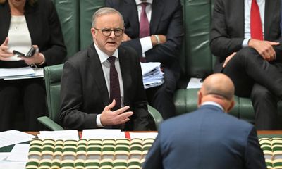 Afternoon Update: Albanese attacks Dutton on climate; Coles limits egg purchases; and the new TikTok trend of women going #boysober