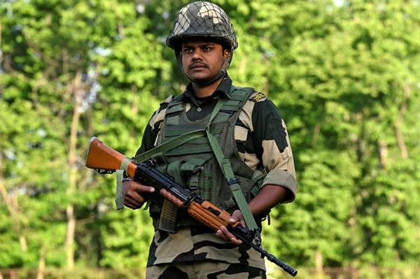 India Hunts Kashmir Militants After Hindu Pilgrim Attack