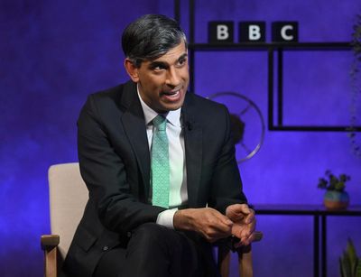 Rishi Sunak insists he will fight on as Tories to announce 2p national insurance cut in manifesto