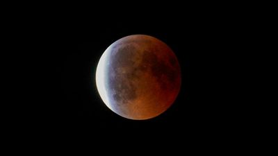 How to photograph the full moon and partial lunar eclipse tonight