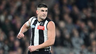 Magpies' Maynard thrives amid boos and off-field stress