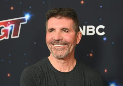 Simon Cowell, who doesn't work Fridays, won't 'bet the house' on Gen Zs that don't take weekend calls