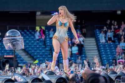 'You blew me away': Taylor Swift thanks 'record-breaking' Edinburgh fans