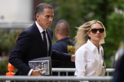 Hunter Biden's Family Shows Strong Support At Federal Trial