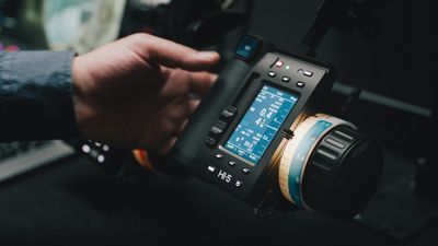Arri launches Hi-5 SX, a new wireless hand unit with flexible upgrade options