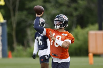 Bears QB Caleb Williams says he’s seeking perfection but has a long way to go