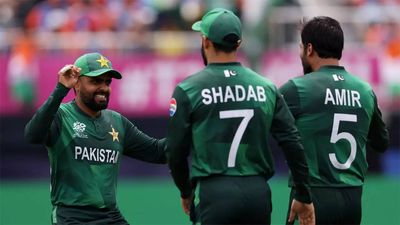 'Aapne logon ko pagal banaya, dosto ke saath team banayi': Ahmed Shehzad accuses Babar Azam's Pakistan