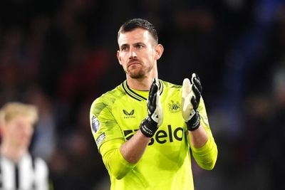 Celtic 'want' Newcastle United goalkeeper Martin Dubravka