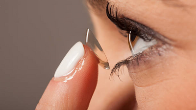 Tips for contact lens wearers during hot weather