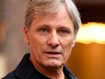Viggo Mortensen says he was fired from classic 1980s film without being told