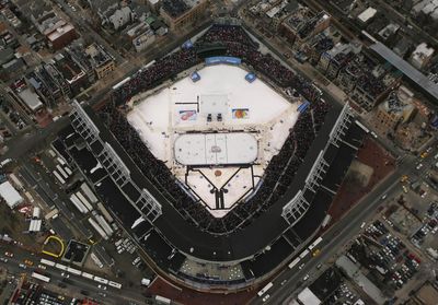 Michigan State hockey to reportedly play outside in Chicago