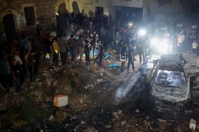 Israeli forces kill six Palestinians in West Bank raid