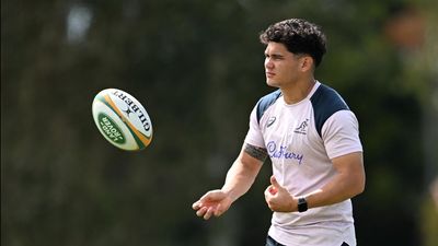 Re-signed Lolesio stakes claim for Wallabies No.10 role