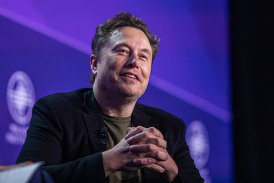 Elon Musk drops lawsuit accusing OpenAI of betraying founding mission