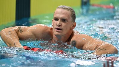 Celebrity swimmer Simpson's last roll of Olympic dice