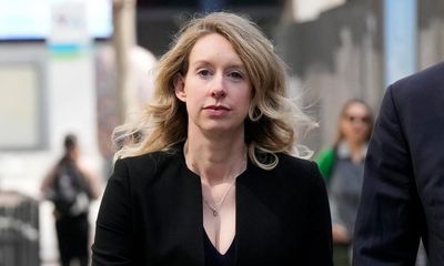 Theranos founder Elizabeth Holmes asks court to overturn fraud conviction